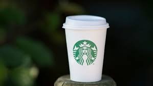 Café Starbucks com marca registrada